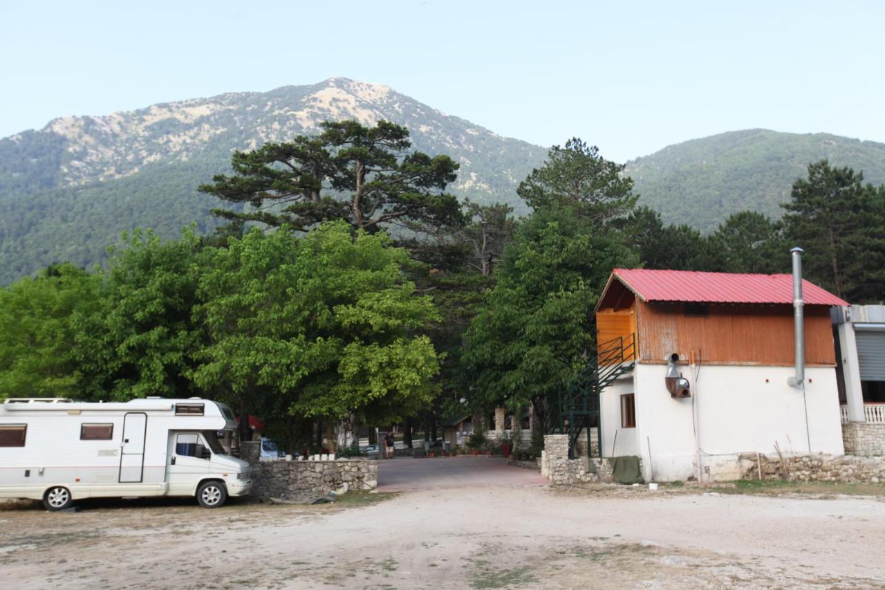 Hamiti Camping Center Dukat Exterior photo