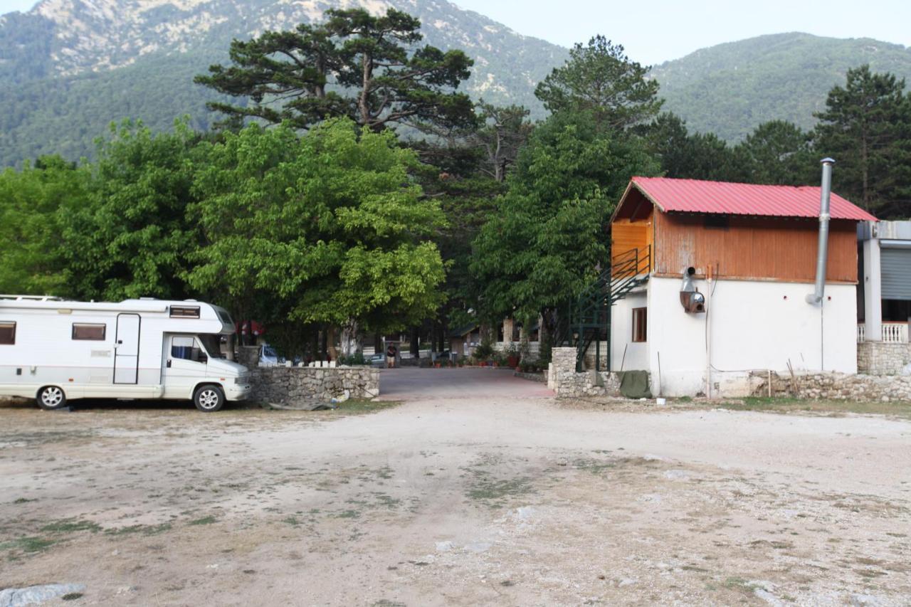 Hamiti Camping Center Dukat Exterior photo